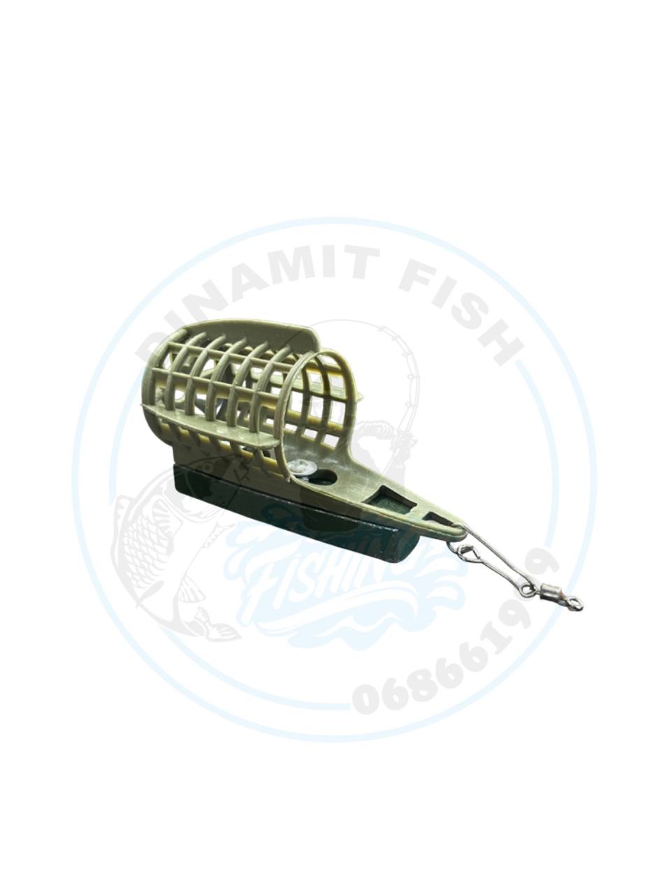 Momitor  Feeder Plastic